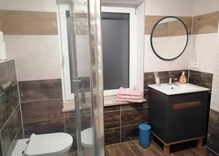 Nad Jeziorem Accommodatie bij particulieren Gdańsk