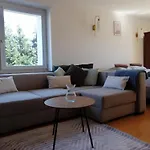 Nad Jeziorem *